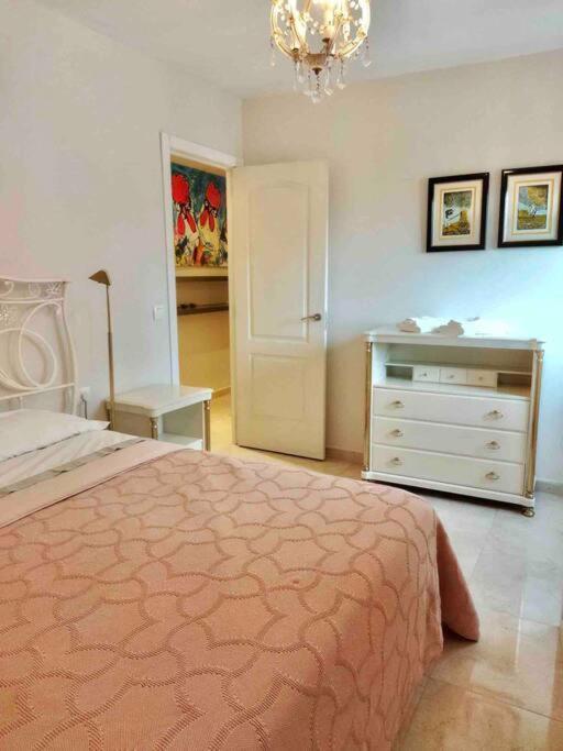 Apartamento Apartamento As Tres Pitas Vilanova de Arousa Exterior foto